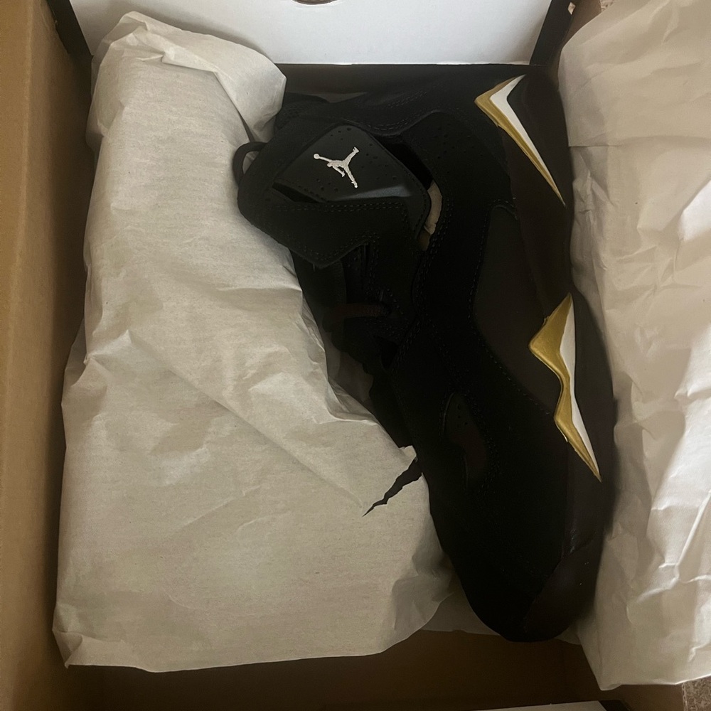 Jordan Grade School Sneakers in Black and Gold Accents